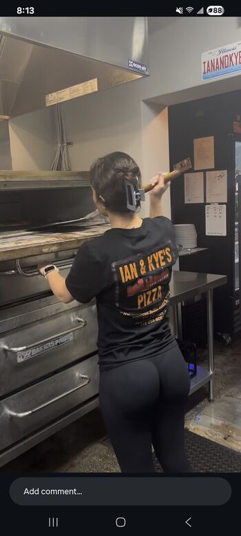 Full leaked Pizzeria baddies private onlyfans photo