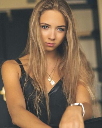 Polina Kulakova