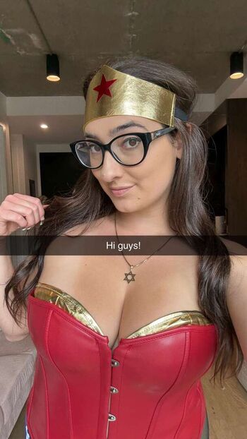 qveenjulia