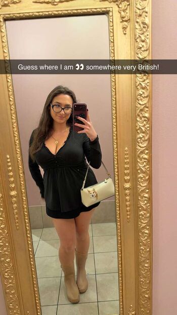 qveenjulia