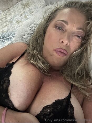 Full leaked Rainey blue private onlyfans photo