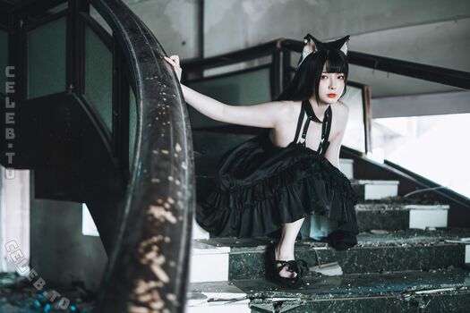 Full leaked Raku private onlyfans photo