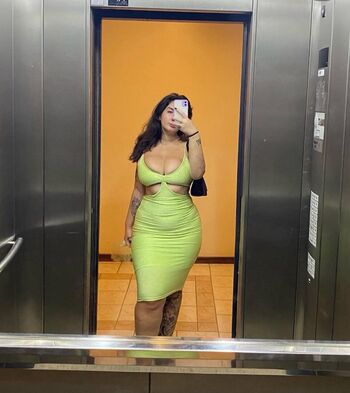 Full leaked Raquel private onlyfans photo