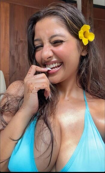 Full leaked Rashi singh private onlyfans photo