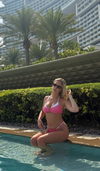 Full leaked Rebecca cruickshanks private onlyfans photo