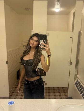 Full leaked Ria sethi private onlyfans photo