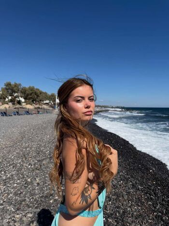 Full leaked Romyreiner private onlyfans photo