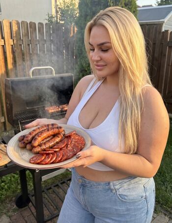 Full leaked Rosiccaa private onlyfans photo