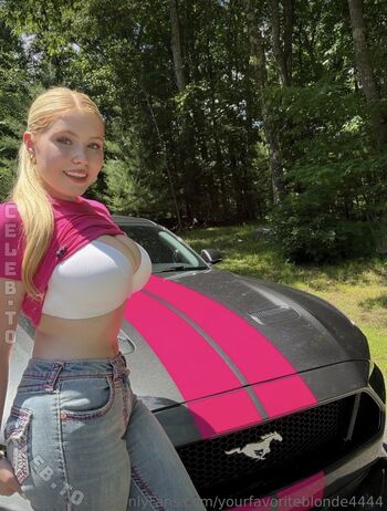 Full leaked Sadie stone private onlyfans photo
