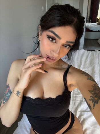 Saira Rose