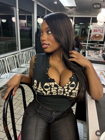Full leaked Samantha marie page private onlyfans photo