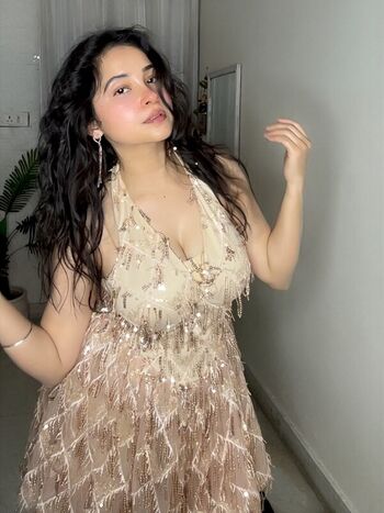 Full leaked Santoor mom rachna private onlyfans photo