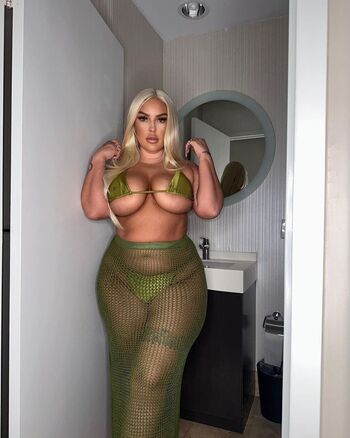 Full leaked Sara allaby private onlyfans photo