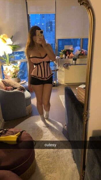 Full leaked Sara dobrik private onlyfans photo