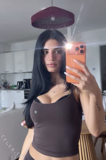 Full leaked Sararslan private onlyfans photo