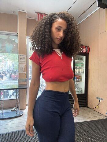 Full leaked Sarina private onlyfans photo
