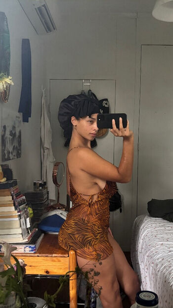 Full leaked Sarina private onlyfans photo