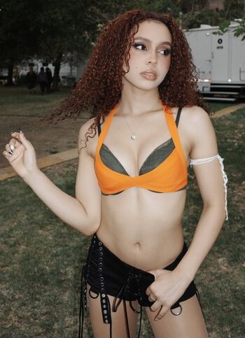 Savanna Collins