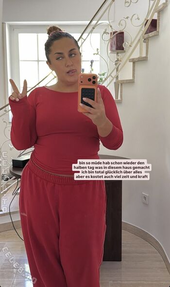 Full leaked Selfiesandra private onlyfans photo