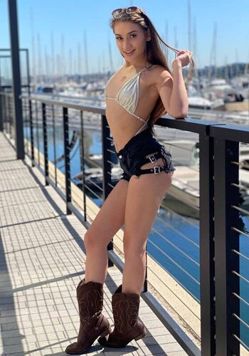Full leaked Sera ryder private onlyfans photo