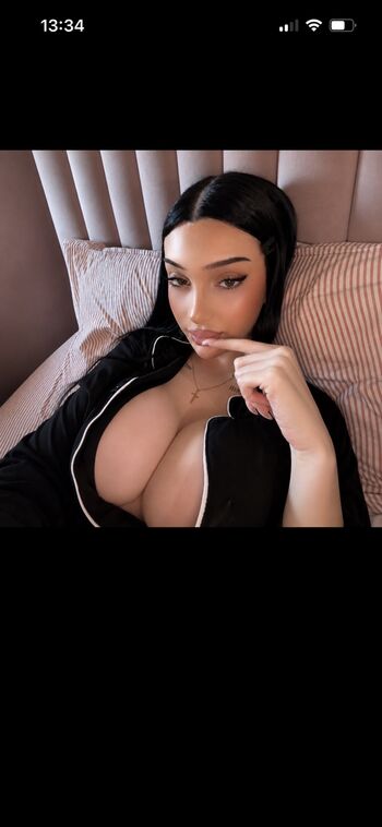 Full leaked Shawtyluvslee private onlyfans photo