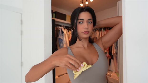 Full leaked Shirin azami page private onlyfans photo