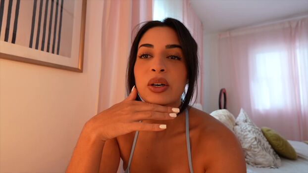 Full leaked Shirin azami private onlyfans photo