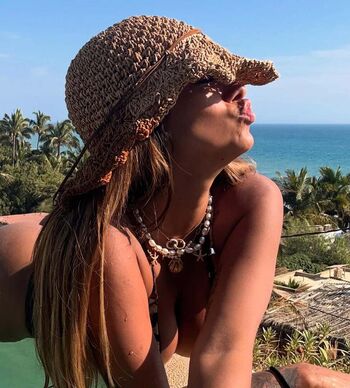 Full leaked Shirley arica page private onlyfans photo