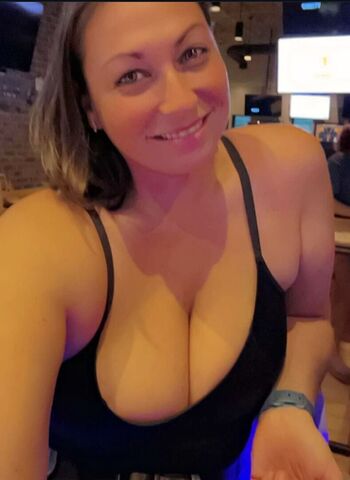 Show Your Girlfriend