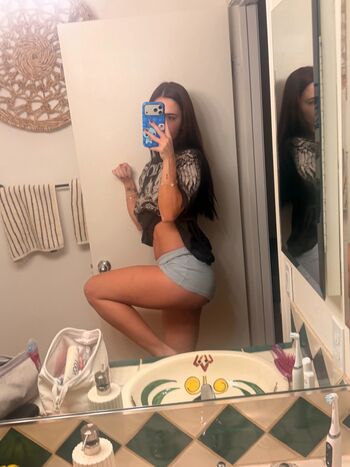 Full leaked Skillsawww private onlyfans photo