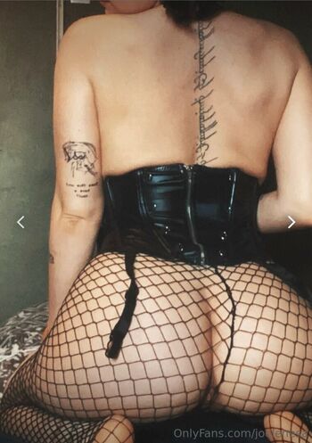 Full leaked Snitchesgetstiches private onlyfans photo