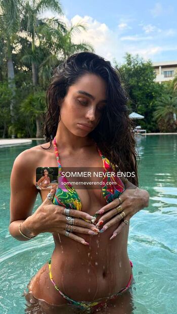 Sommer Ray