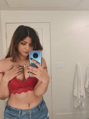 Full leaked Srishti sharma page private onlyfans photo