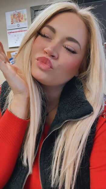 Full leaked Stellajane private onlyfans photo