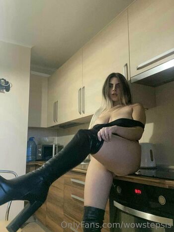 Full leaked Stepsis private onlyfans photo