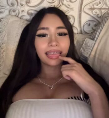 Full leaked Suki shy private onlyfans photo