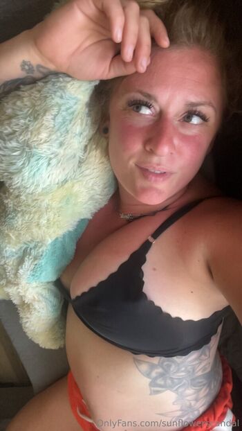 Full leaked Sunflowerscandal private onlyfans photo