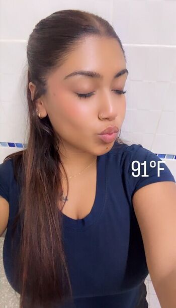 Full leaked Syeda private onlyfans photo