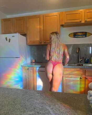 Tana Mongeau