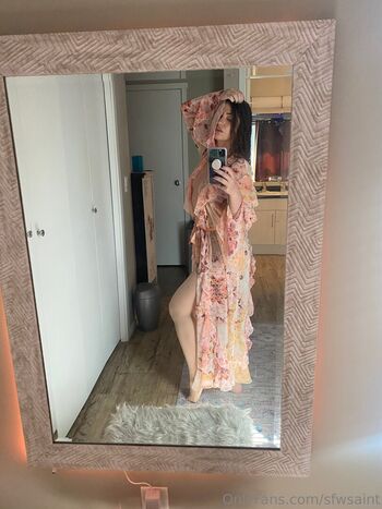 Full leaked Theladyinvelvet private onlyfans photo