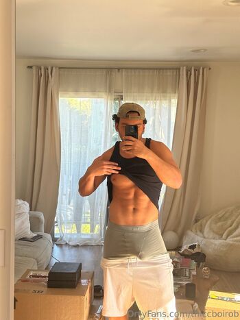 Full leaked Thiccboirob private onlyfans photo