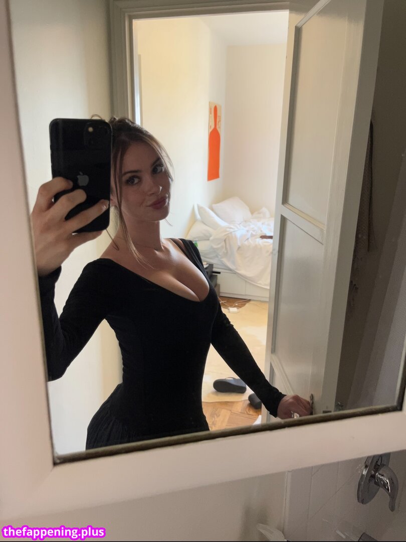 Tui Caro-Lister / Tuicarolister 누드 OnlyFans 사진 #3