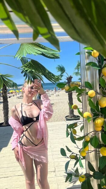 Full leaked Uliankaberezka page private onlyfans photo