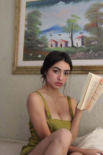 Full leaked Valentina buzzurro private onlyfans photo