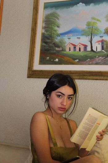 Full leaked Valentina buzzurro private onlyfans photo