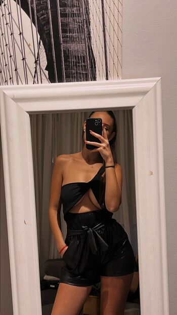 Full leaked Valentina sena private onlyfans photo