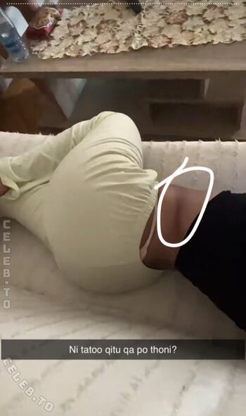 Full leaked Valonaash private onlyfans photo