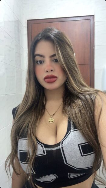 Full leaked Vasquezdara private onlyfans photo