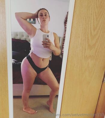Full leaked Velvetmotion private onlyfans photo