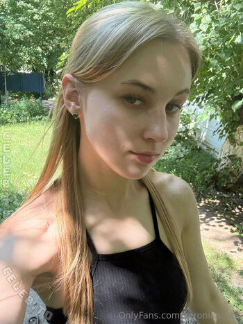 Full leaked Veronikacute private onlyfans photo
